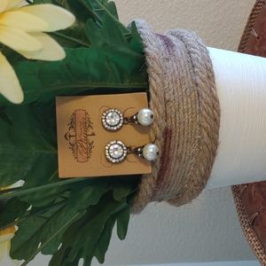 Plunder Evanna Earrings